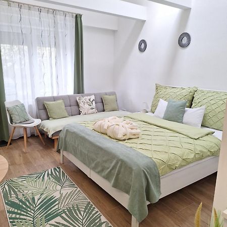 Varfal Apartman II 埃格尔 外观 照片
