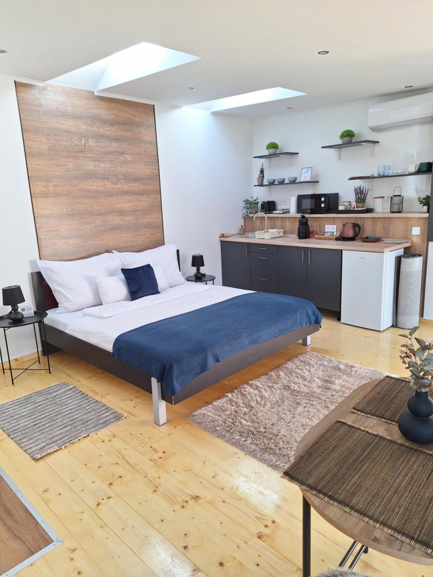 Varfal Apartman II 埃格尔 外观 照片