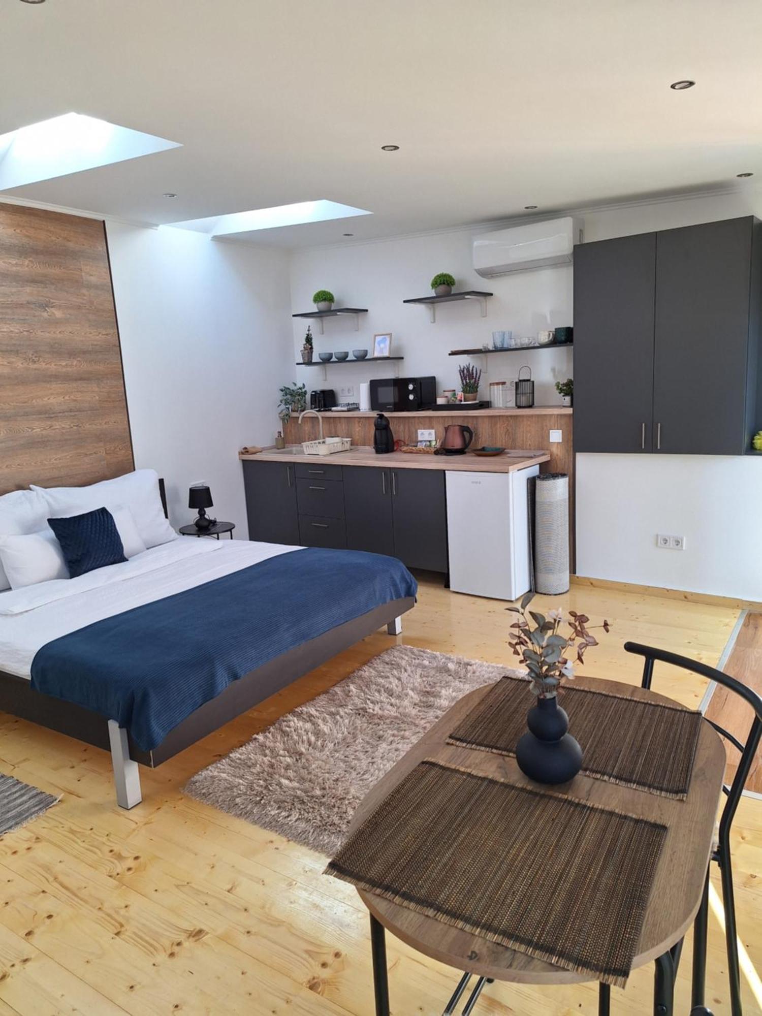 Varfal Apartman II 埃格尔 外观 照片